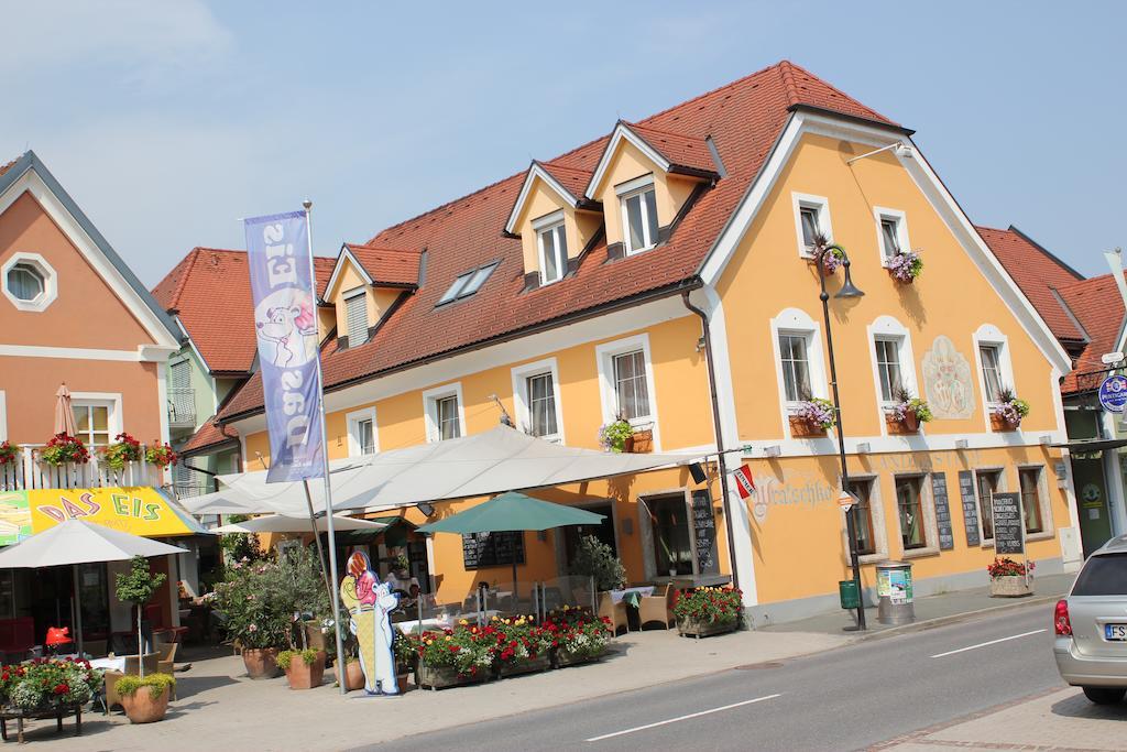 Hotel Am Marktplatz - Landgasthof Wratschko - Гамліц Екстер'єр фото